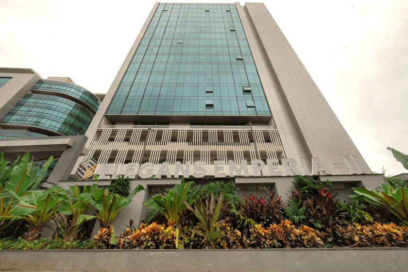 Cafeteria with indoor seating